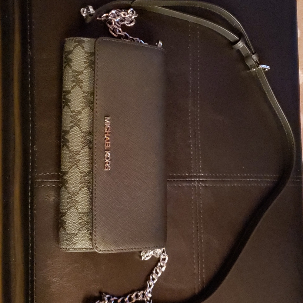 wallet Shoulder wristlet MK